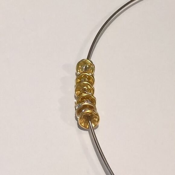 6 Gold‎ 8mm Rondelle Spacer Beads - Picture 4 of 4